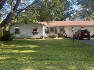 Gary W.'s lawn care services service result