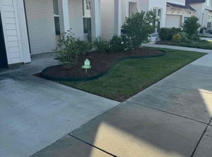 Roy H.'s Flower Bed Weeding service result