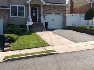Judy I.'s lawn care services service result