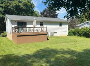 Jennifer C.'s lawn care services service result