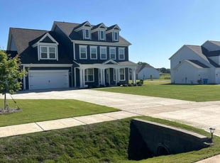 Marina M.'s lawn service service result