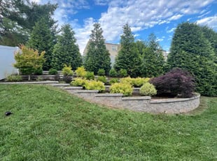 Allison I.'s Flower Bed Weeding service result