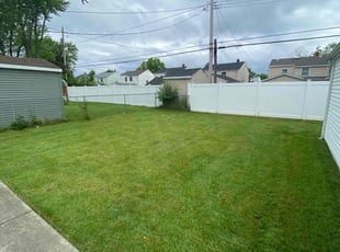 Kellie J.'s lawn care service result