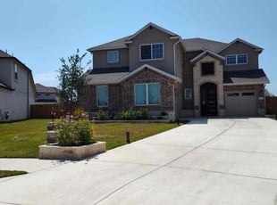 Amalia L.'s landscape maintenance service result