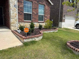 Carol B.'s Flower Bed Weeding service result
