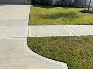 Austin W.'s lawn care services service result