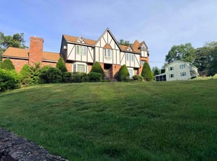 Sue W.'s lawn service service result