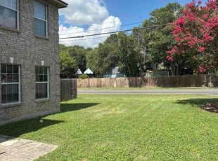 Debbie D.'s lawn care service result