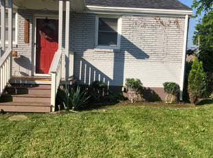 Lisa M.'s Bush Trimming service result