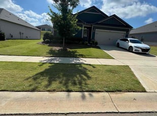 Lauren W.'s landscaping services service result