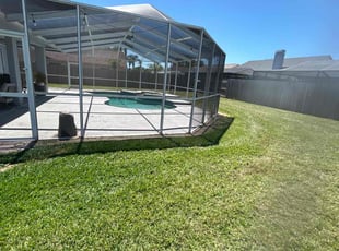 Larry M.'s lawn care services service result