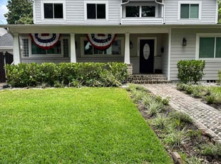 Alcedo P.'s Bush Trimming service result
