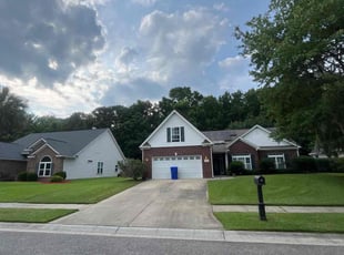 Rafael R.'s grass maintenance service result