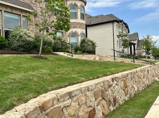 Eian Y.'s grass maintenance service result