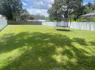 Sarah R.'s gardening service service result