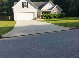 Joshua T.'s lawn care services service result