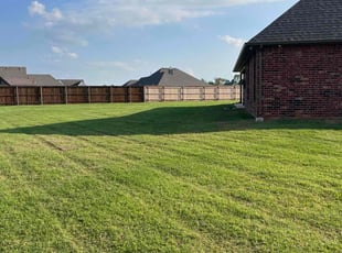 Jonathan D.'s grass cutting service result