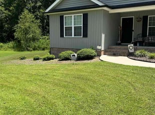 William M.'s grass cutting service result