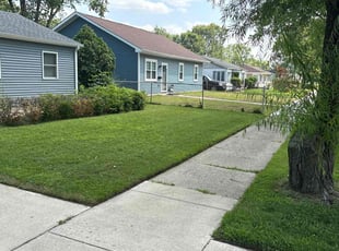 Sarah S.'s lawn care services service result
