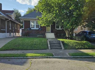 Ariel D.'s lawn maintenance service result