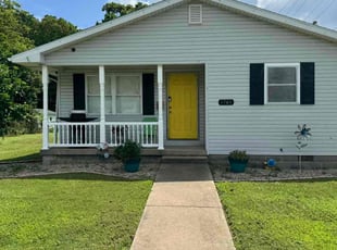 Ariel S.'s lawn maintenance service result