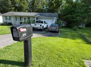 John D.'s lawn maintenance service result
