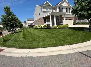 Linda R.'s lawn service service result