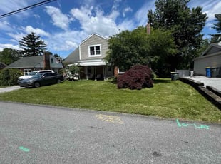 Lily M.'s lawn maintenance service result