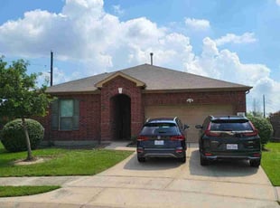 Sara F.'s lawn care services service result