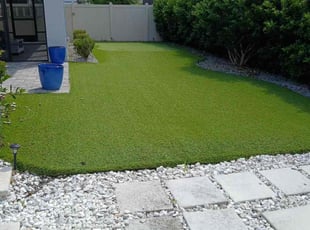 Linda S.'s lawn care services service result