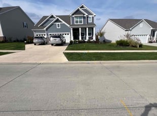 Molly P.'s lawn care services service result