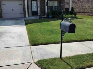 Joy J.'s lawn maintenance service result