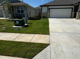 Octavio R.'s turf maintenance service result