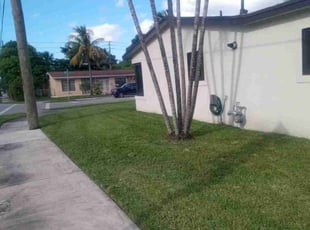 Julee G.'s Flower Bed Weeding service result