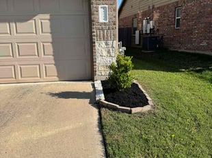 Jason S.'s Mulching service result