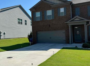 Angela W.'s lawn maintenance service result