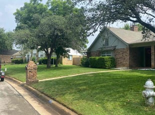 Jonathan I.'s lawn service service result