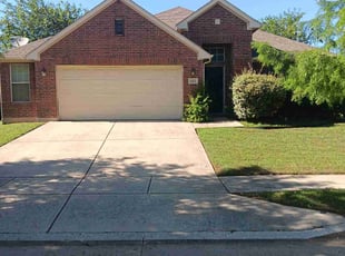 Crystal S.'s grass maintenance service result