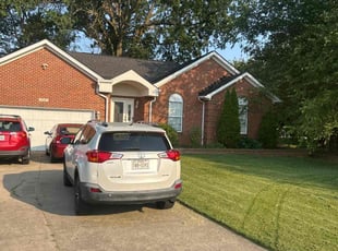 Jeannie M.'s grass maintenance service result