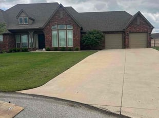 Dennis R.'s lawn maintenance service result