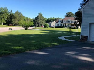 Aaron K.'s lawn maintenance service result