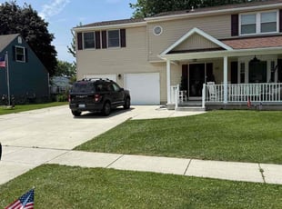 Stacy K.'s lawn maintenance service result