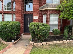 Mark A.'s Bush Trimming service result