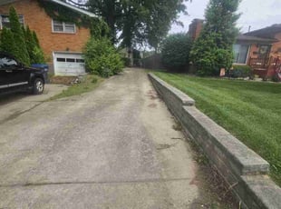 Larry S.'s turf maintenance service result