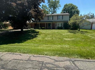 Joanne Z.'s lawn maintenance service result