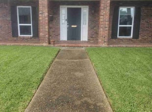 Luther K.'s lawn care services service result