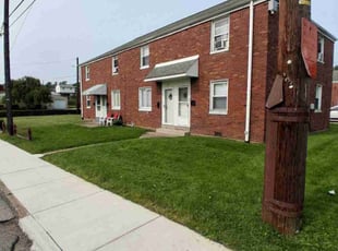 Kim L.'s turf maintenance service result