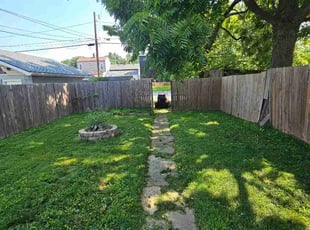 Becky E.'s lawn service service result