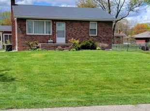 Kimberly K.'s grass maintenance service result
