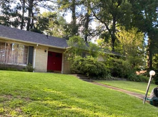 Loretta A.'s lawn maintenance service result